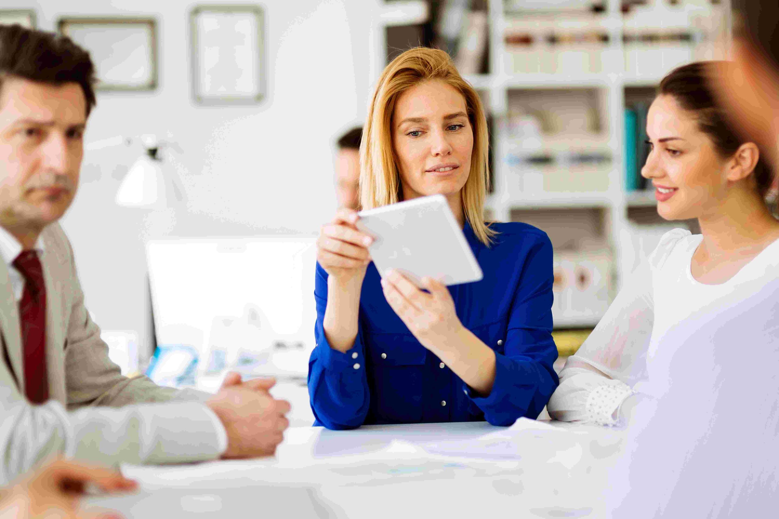 What One Operations Manager Discovered About Job Role Reporting in UKG and How hrPad Transformed the Entire Process